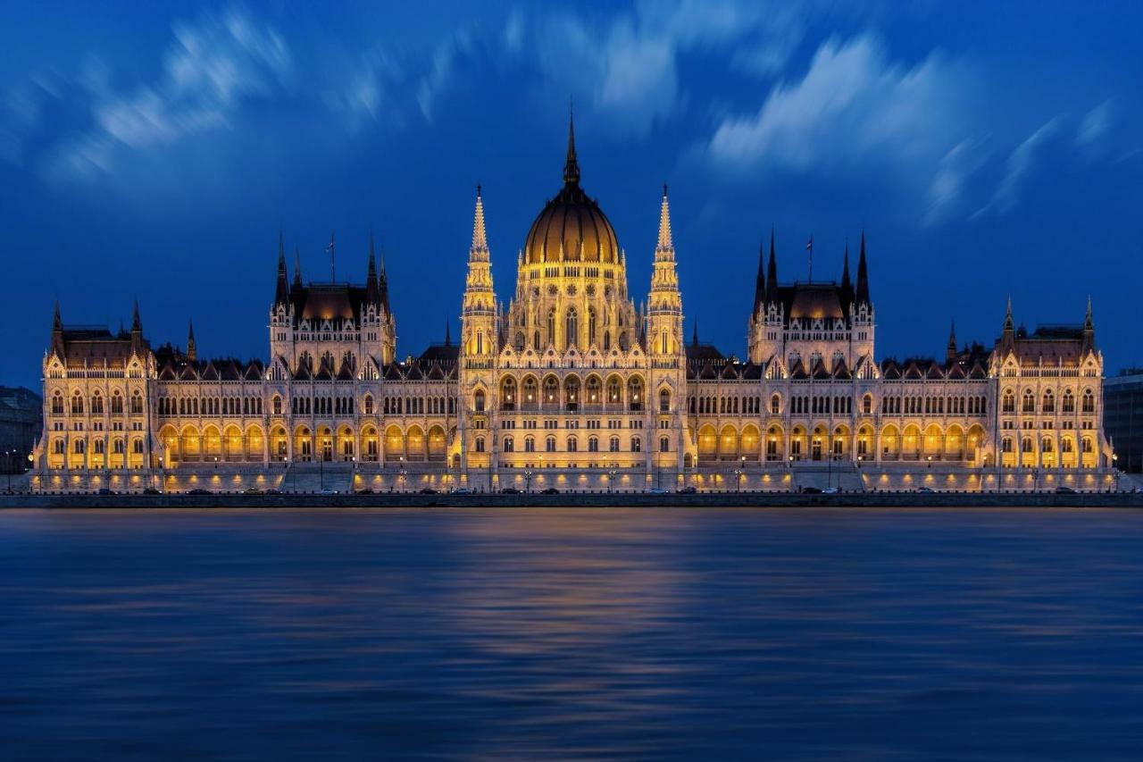 Heart Of The City, Entire Very Big Apartment Budapest Esterno foto