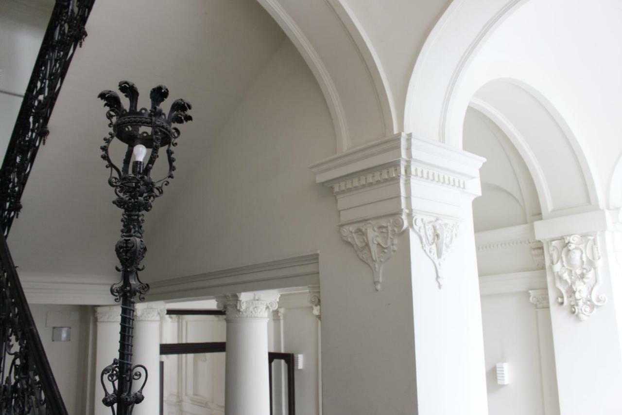 Heart Of The City, Entire Very Big Apartment Budapest Esterno foto